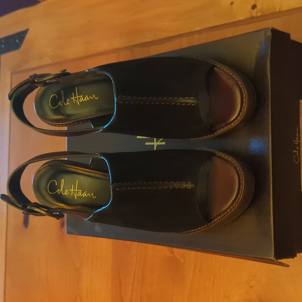 New Women's Cole Haan Stephanie Air OT Clog in 7.5B